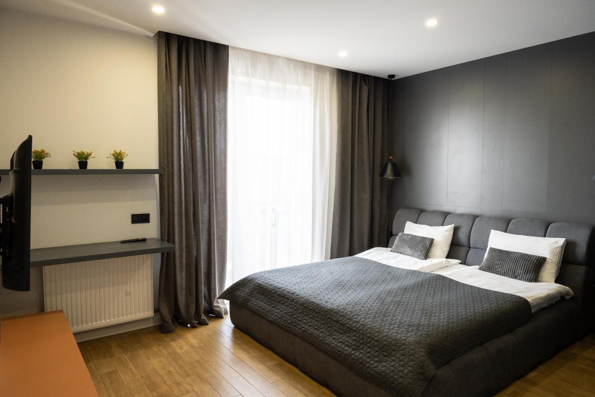 Luxury Apartments “Bozdosh” Uzhhorod Exterior foto